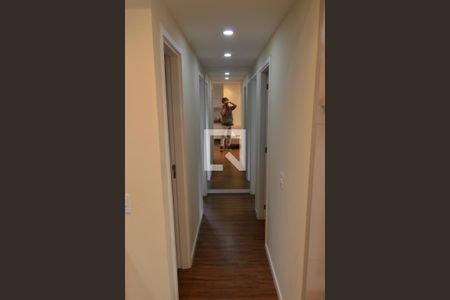 Apartamento à venda com 80m², 3 quartos e 1 vagaCorredor