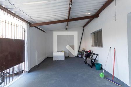 Casa para alugar com 66m², 2 quartos e 2 vagas Casa para alugar com 66m², 2 quartos e 2 vagasGaragem