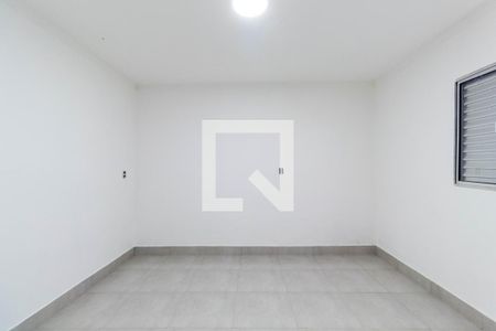 Casa para alugar com 66m², 2 quartos e 2 vagas Casa para alugar com 66m², 2 quartos e 2 vagasQuarto 1