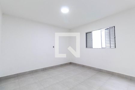 Casa para alugar com 66m², 2 quartos e 2 vagas Casa para alugar com 66m², 2 quartos e 2 vagasQuarto 1