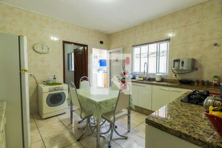 Casa à venda com 110m², 2 quartos e 1 vagaCozinha