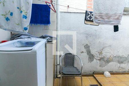 Casa à venda com 110m², 2 quartos e 1 vagaÁrea de Serviço