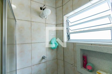 Casa à venda com 110m², 2 quartos e 1 vagaBanheiro 2