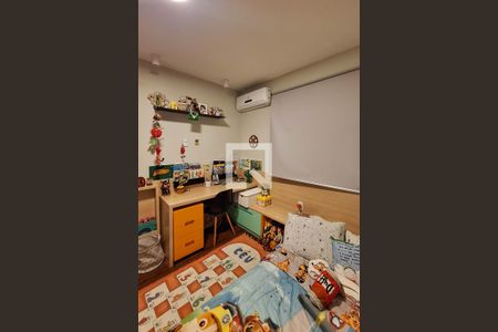 Casa para alugar com 360m², 4 quartos e 2 vagas Casa para alugar com 360m², 4 quartos e 2 vagasSuíte 1
