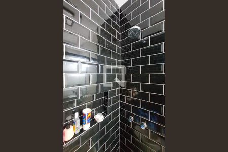 Casa para alugar com 360m², 4 quartos e 2 vagas Casa para alugar com 360m², 4 quartos e 2 vagasBanheiro da Suíte 1