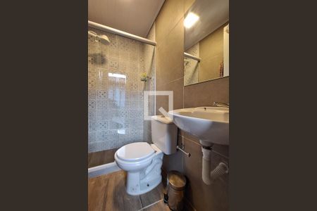 Casa para alugar com 360m², 4 quartos e 2 vagas Casa para alugar com 360m², 4 quartos e 2 vagasBanheiro Social
