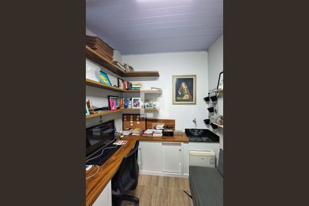 Casa para alugar com 360m², 4 quartos e 2 vagas Casa para alugar com 360m², 4 quartos e 2 vagasEscritório
