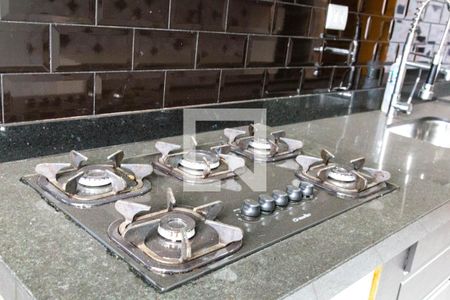 Apartamento à venda com 60m², 2 quartos e 1 vaga Apartamento à venda com 60m², 2 quartos e 1 vagaCozinha e Área de Serviço