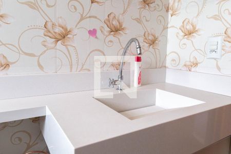 Apartamento à venda com 60m², 2 quartos e 1 vaga Apartamento à venda com 60m², 2 quartos e 1 vagaBanheiro