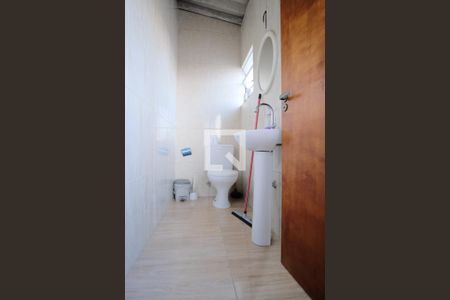 Casa à venda com 260m², 3 quartos e 3 vagasBanheiro de serviço