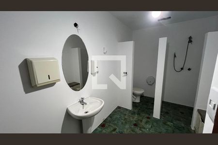 Casa para alugar com 929m², 4 quartos e 4 vagasVestiário 1