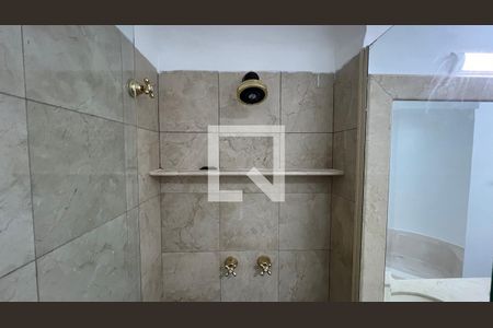 Casa para alugar com 929m², 4 quartos e 4 vagasBanheiro da Suíte 1