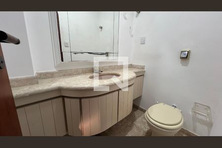 Casa para alugar com 929m², 4 quartos e 4 vagasLavabo