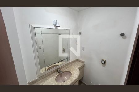 Casa para alugar com 929m², 4 quartos e 4 vagasLavabo