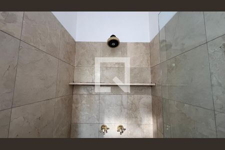 Casa para alugar com 929m², 4 quartos e 4 vagasBanheiro da Suíte 2