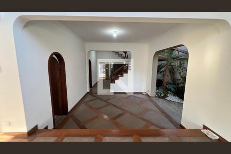 Casa para alugar com 929m², 4 quartos e 4 vagasSala 