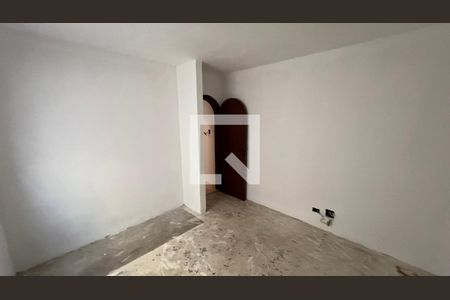 Casa para alugar com 929m², 4 quartos e 4 vagasQuarto de Serviço