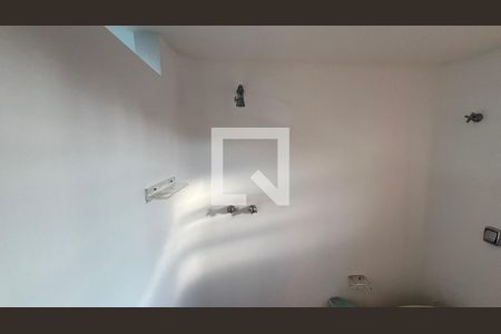 Casa para alugar com 929m², 4 quartos e 4 vagasBanheiro da sala 2