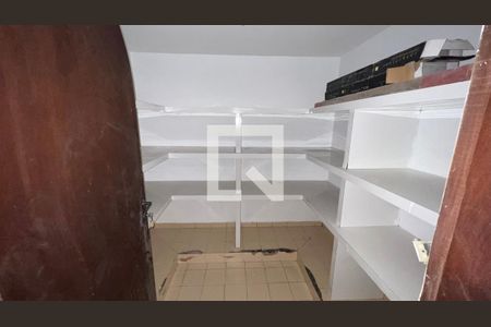 Casa para alugar com 929m², 4 quartos e 4 vagasDepósito 