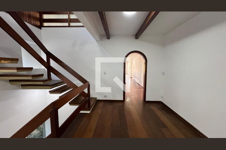 Casa para alugar com 929m², 4 quartos e 4 vagasLiving 