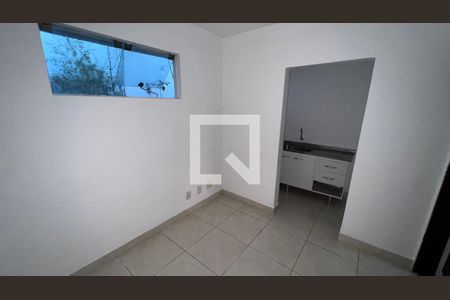 Casa para alugar com 929m², 4 quartos e 4 vagasCasa caseiro 