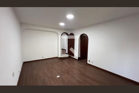 Casa para alugar com 929m², 4 quartos e 4 vagasSuite 1