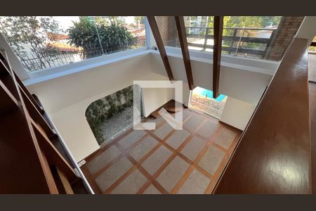 Casa para alugar com 929m², 4 quartos e 4 vagasVista para sala 