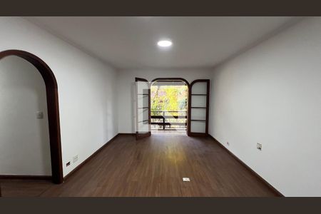 Casa para alugar com 929m², 4 quartos e 4 vagasSuite 1