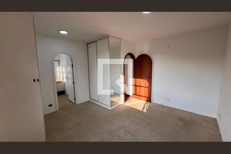 Casa para alugar com 929m², 4 quartos e 4 vagasSuite 2