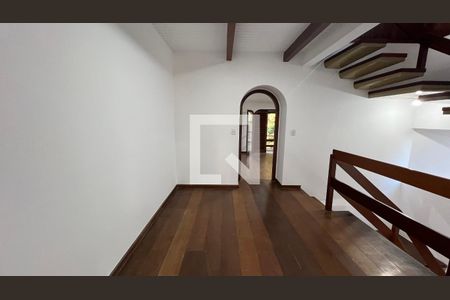 Casa para alugar com 929m², 4 quartos e 4 vagasLiving 