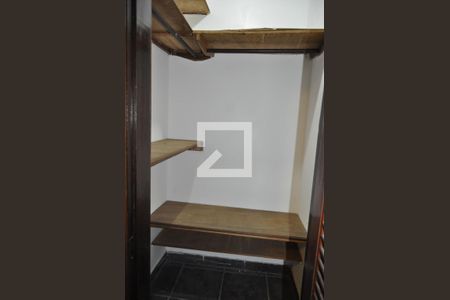 Apartamento à venda com 183m², 4 quartos e sem vagaQuarto 3