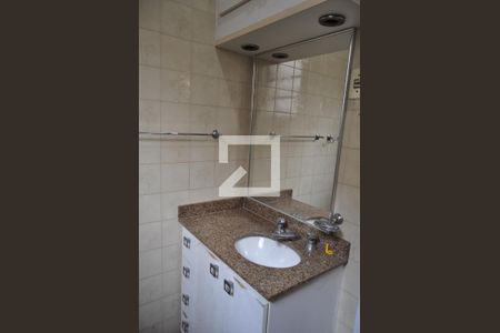 Apartamento à venda com 183m², 4 quartos e sem vagaBanheiro 1