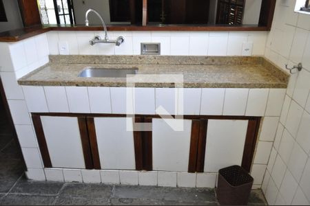 Apartamento à venda com 183m², 4 quartos e sem vagaBanheiro 2