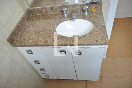 Apartamento à venda com 183m², 4 quartos e sem vagaBanheiro 1