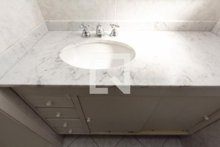 Apartamento à venda com 88m², 2 quartos e 2 vagasBanheiro da Suíte 2