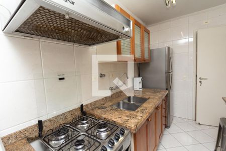 Apartamento à venda com 88m², 2 quartos e 2 vagasCozinha