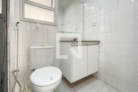 Apartamento à venda com 58m², 3 quartos e 1 vaga Apartamento à venda com 58m², 3 quartos e 1 vagaBanheiro Social