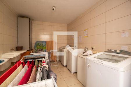 Studio para alugar com 19m², 1 quarto e sem vaga Studio para alugar com 19m², 1 quarto e sem vagaÁrea Comum - Lavanderia