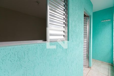 Casa de condomínio para alugar com 40m², 1 quarto e sem vagaÁrea de Serviço / Varanda