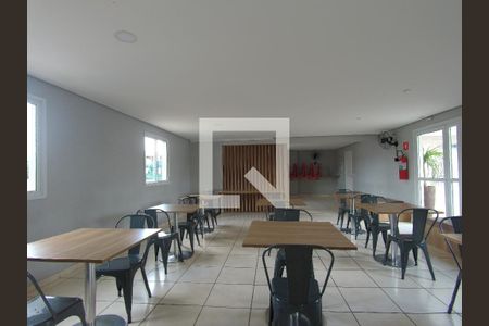 Apartamento para alugar com 42m², 2 quartos e 1 vagaÁrea comum - Salão de festas