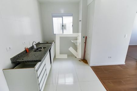 Apartamento para alugar com 57m², 2 quartos e 1 vaga Apartamento para alugar com 57m², 2 quartos e 1 vagaCozinha e Área de Serviço