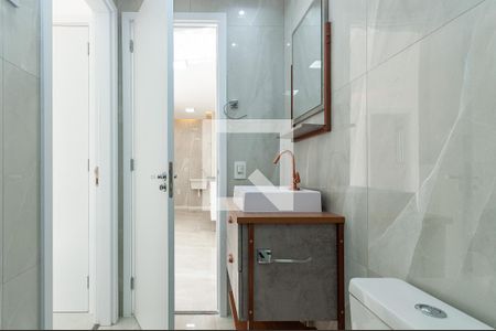 Apartamento para alugar com 36m², 2 quartos e sem vagaBanheiro do quarto 1 Suíte e Social