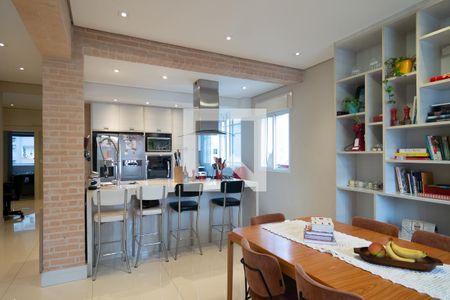 Sala de jantar  de apartamento para alugar com 2 quartos, 135m² em Bela Vista, São Paulo