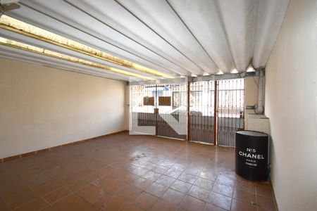 Casa à venda com 116m², 2 quartos e 2 vagasGaragem