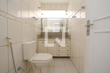 Casa à venda com 116m², 2 quartos e 2 vagasBanheiro