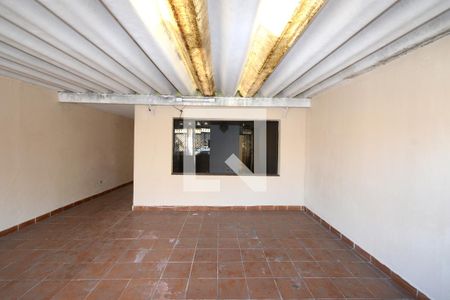 Casa à venda com 116m², 2 quartos e 2 vagasGaragem