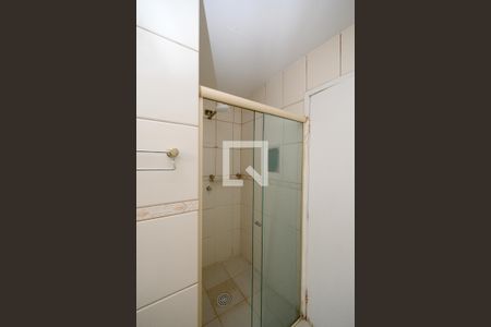 Casa à venda com 116m², 2 quartos e 2 vagasBanheiro