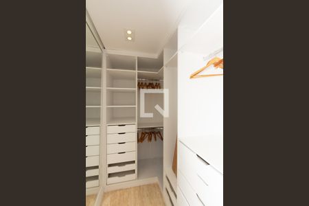 Suíte de apartamento para alugar com 1 quarto, 74m² em Itaim Bibi, São Paulo