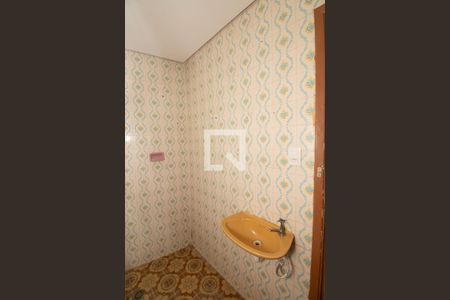 Casa para alugar com 150m², 2 quartos e 2 vagasBanheiro de Serviço