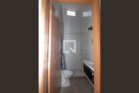 Casa para alugar com 150m², 2 quartos e 2 vagasBanheiro